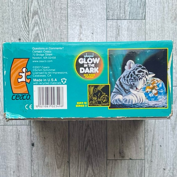 Collectible 🧩 550 PCS Puzzle White Tiger Earth Light - Picture 6 of 8